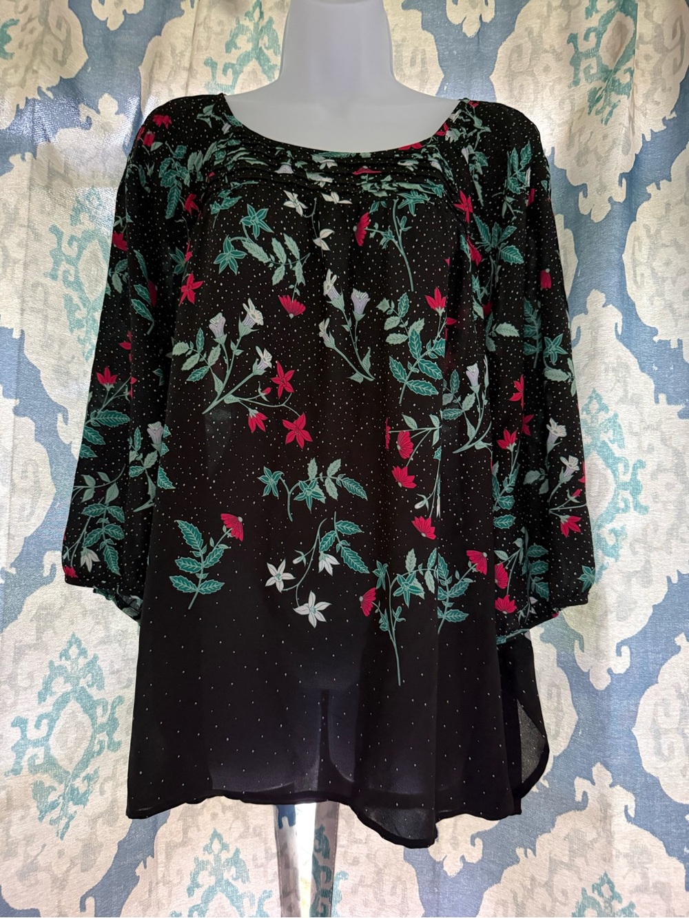 Lauren Conrad Black Pintucked Red Green Floral White Dot Blouse XL